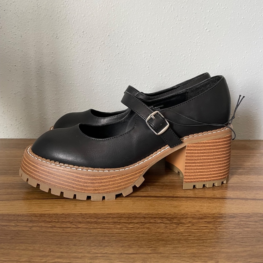 NEW WITH TAGS | Viral Altar'd State Frankee Mary Jane Heels | Size 7.5 | Black